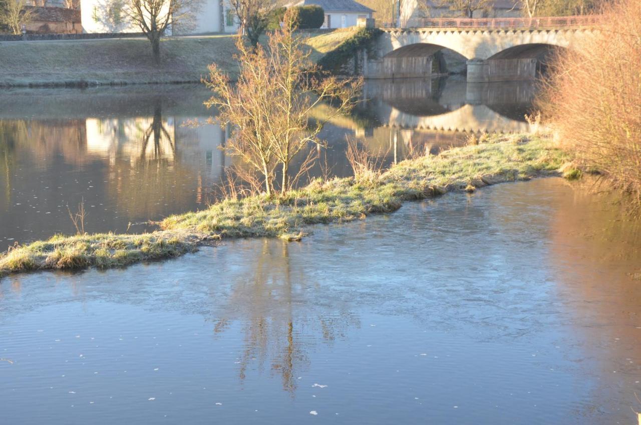 Studio "Au Bord De L'Eau" 2 Chambon-sur-Voueize Zewnętrze zdjęcie