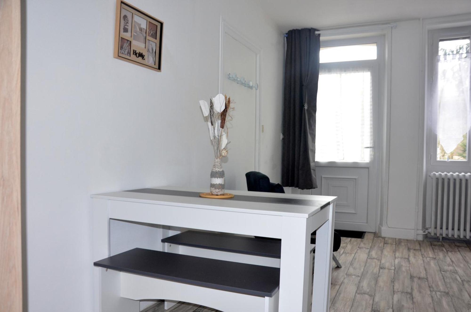 Studio "Au Bord De L'Eau" 2 Chambon-sur-Voueize Zewnętrze zdjęcie